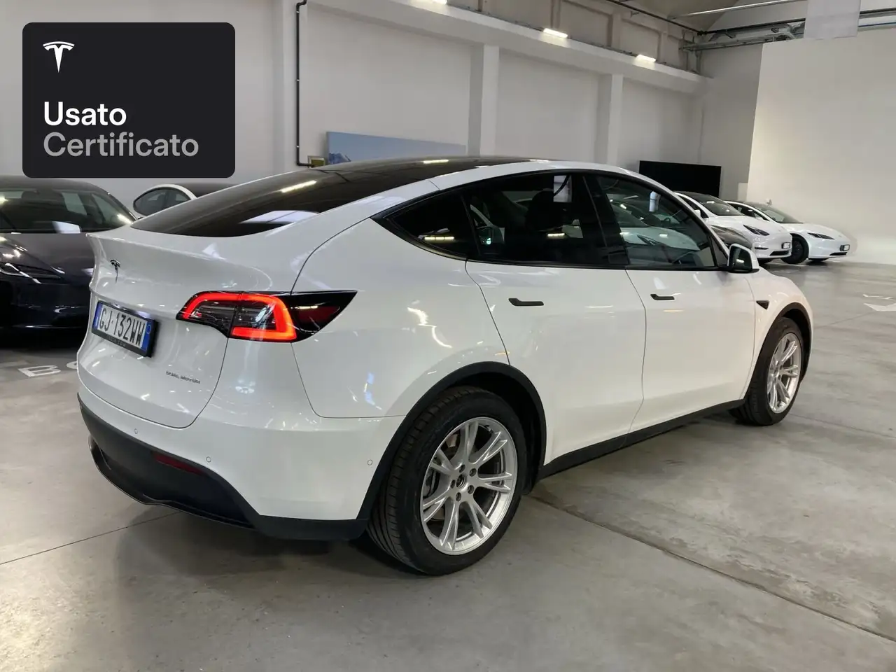 Tesla Model Y Long Range AWD, миниатюра 9