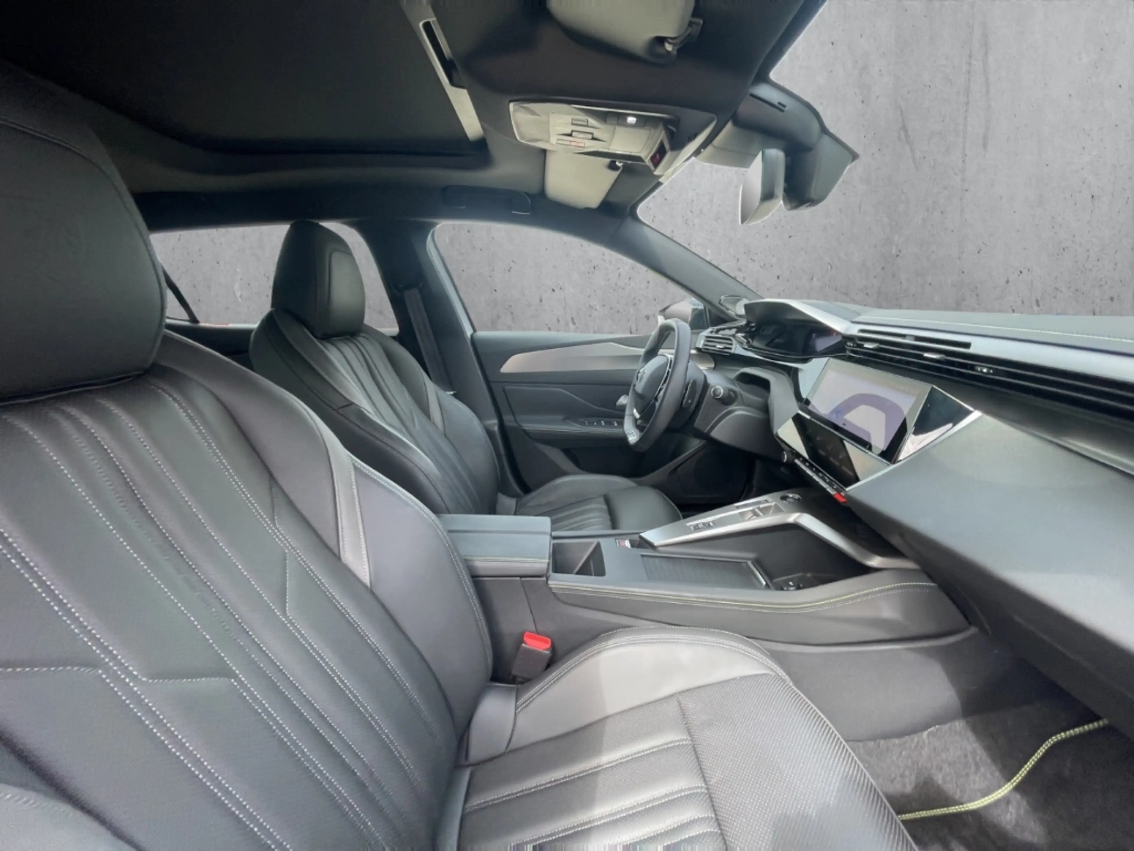 Peugeot 408 GT PT 130 EAT8 El. Panodach El. Sitz Focal Kamera — photo 13