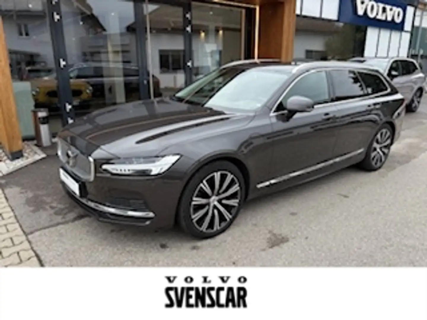 Volvo V90 T8 AWD Ultimate Bright Plug-In Hybrid EU6d HUD Sta Серый - 1