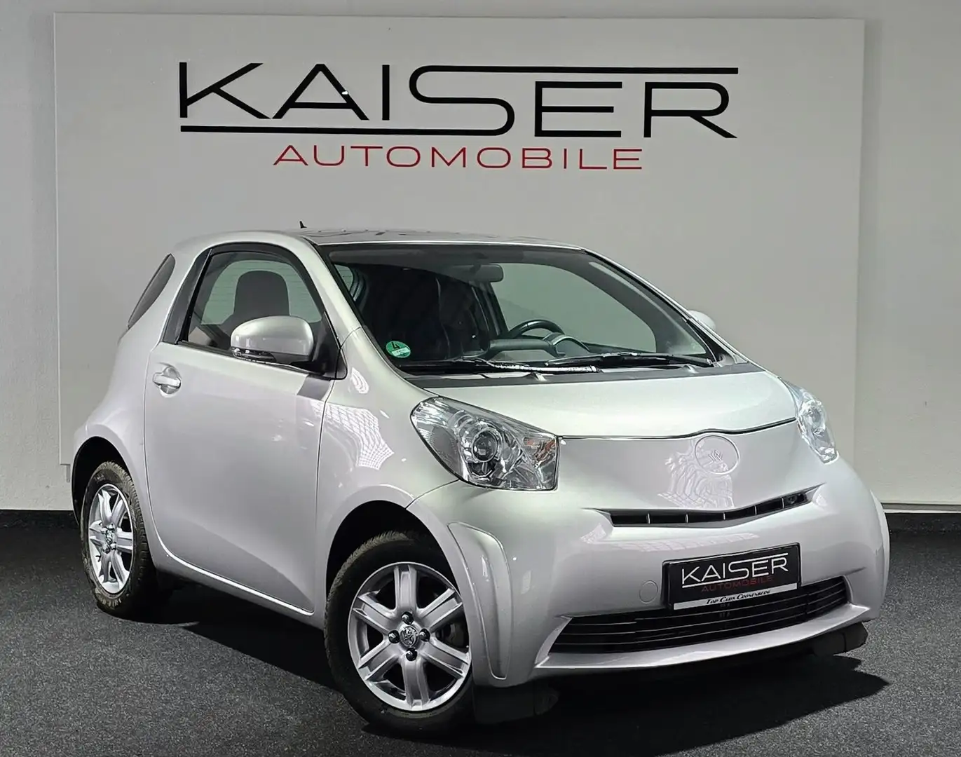 Toyota iQ iQ 1,0*AUTOMATIK*ERST-37TKM*KLIMA*E-FENSTER Silber - 2