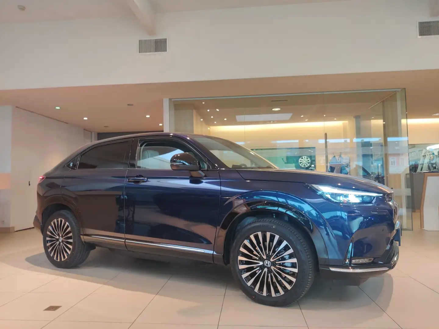Honda e:Ny1 ELEGANCE 68,8 KWH STOCK Albastru - 1