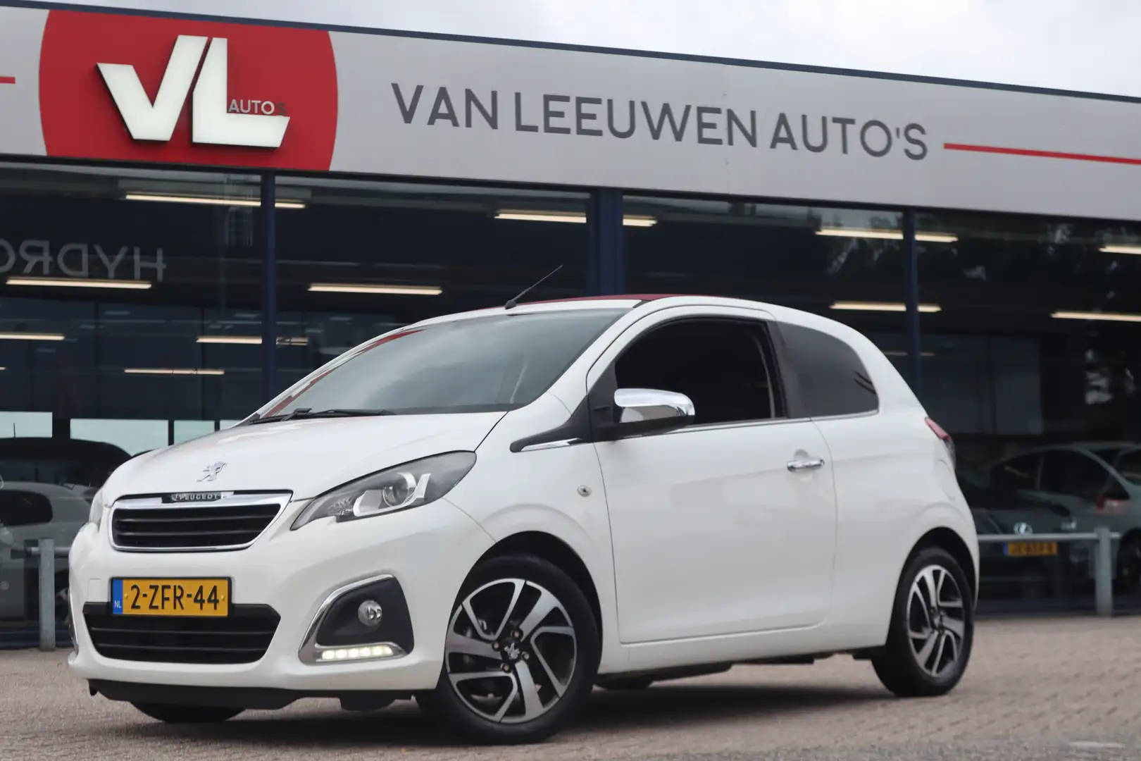 Peugeot 108 1.0 e-VTi Allure TOP! | Open Dak | Climate Control Weiß - 1