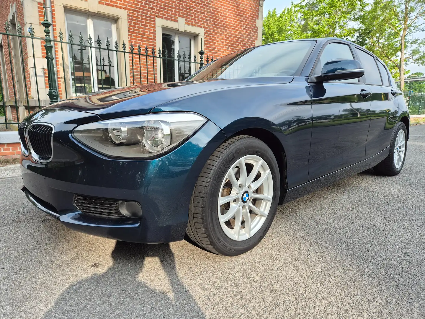 BMW 116 116d EfficientDynamics Edition Urban Line Bleu - 2