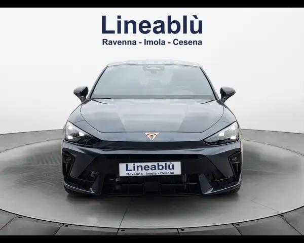 CUPRA Leon view 8