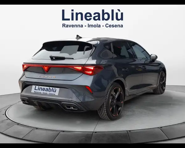 CUPRA Leon view 5