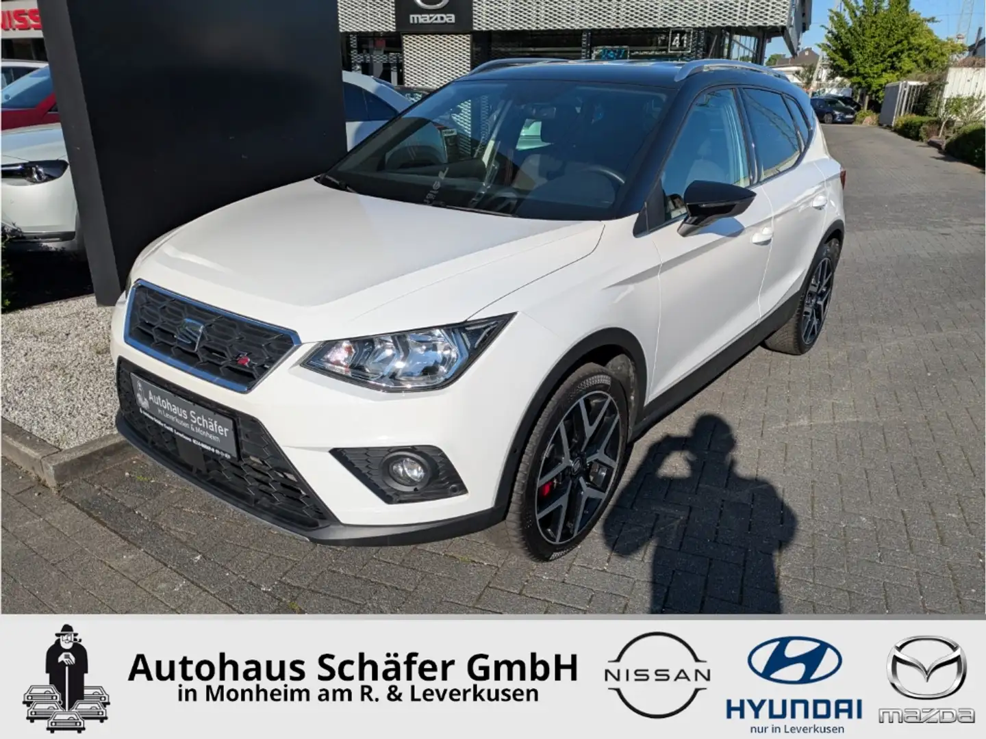 SEAT Arona FR Navi Digitales Cockpit Apple CarPlay Klimaautom Weiß - 1