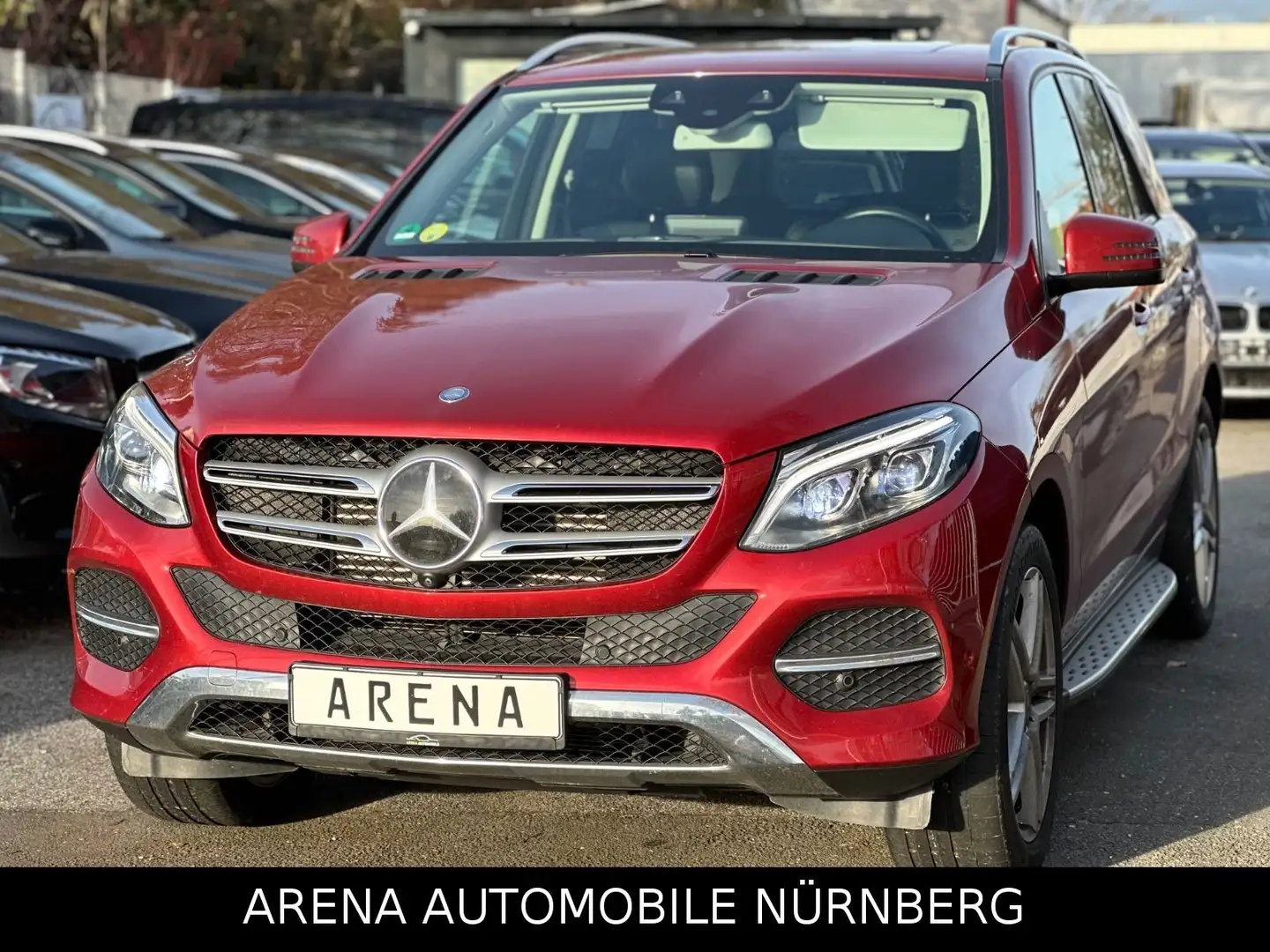 Mercedes-Benz GLE 350 d 4Matic*Led*Ahk*Schiebedach*Navi* Roşu - 1