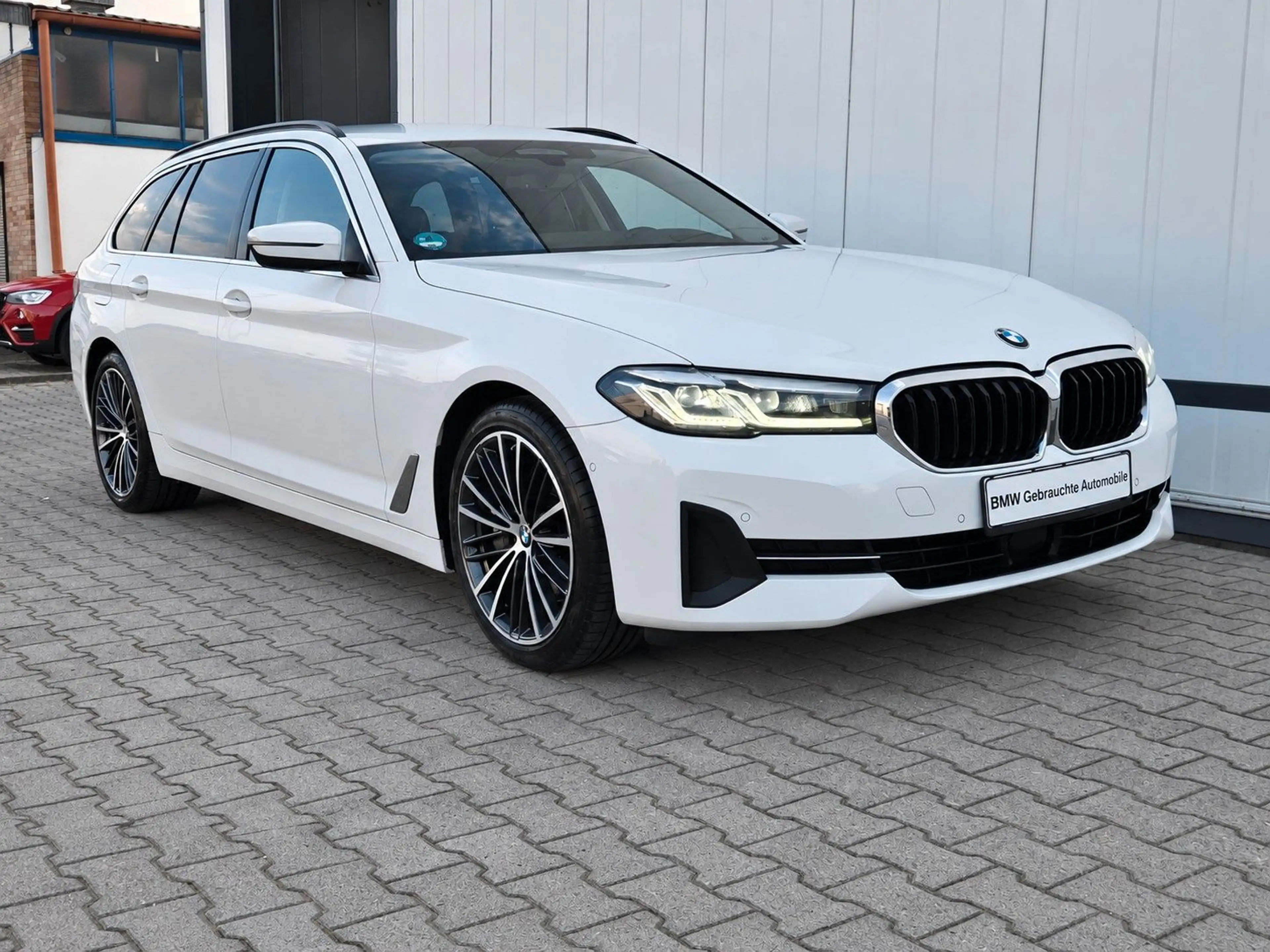 BMW 540 d xDr.*HUD*ACC*STANDHEIZUNG*AHK*Adp.FAHRWERK — photo 2