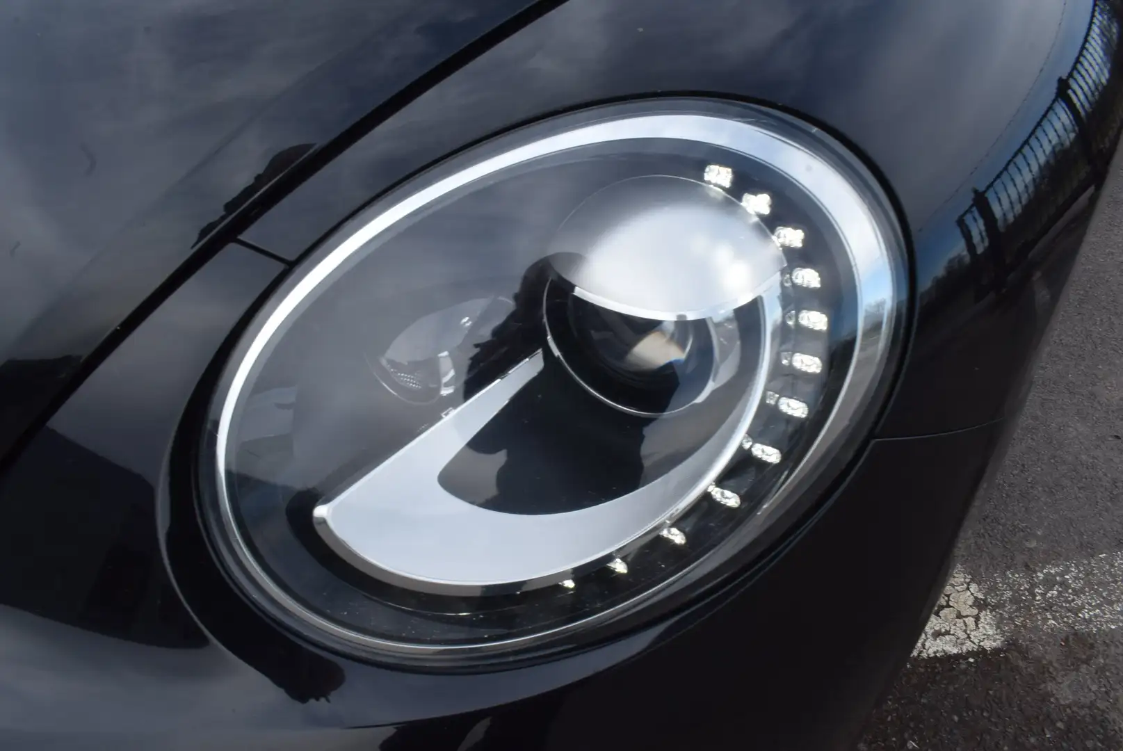 Volkswagen Beetle Cabriolet 1.6 CR TDi Design Xénon/GPS/Leder Noir - 2