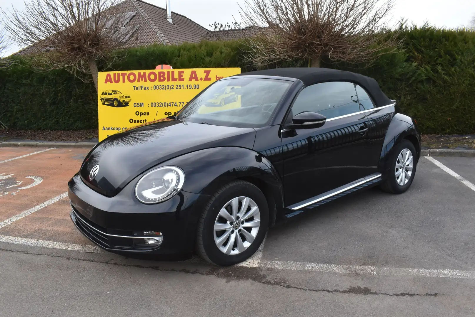 Volkswagen Beetle Cabriolet 1.6 CR TDi Design Xénon/GPS/Leder Noir - 1