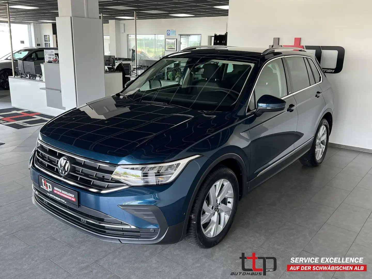 Volkswagen Tiguan 1.5 TSI Move 5-J-GARANTIE StandheizungACC Bleu - 1