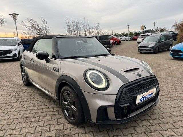 MINI Cooper S Cabrio Cooper S John Cooper Works Trim