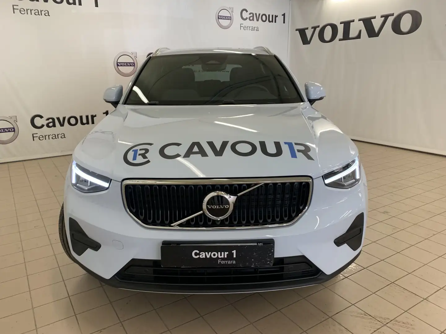 Volvo XC40 B3 automatico Core - 2