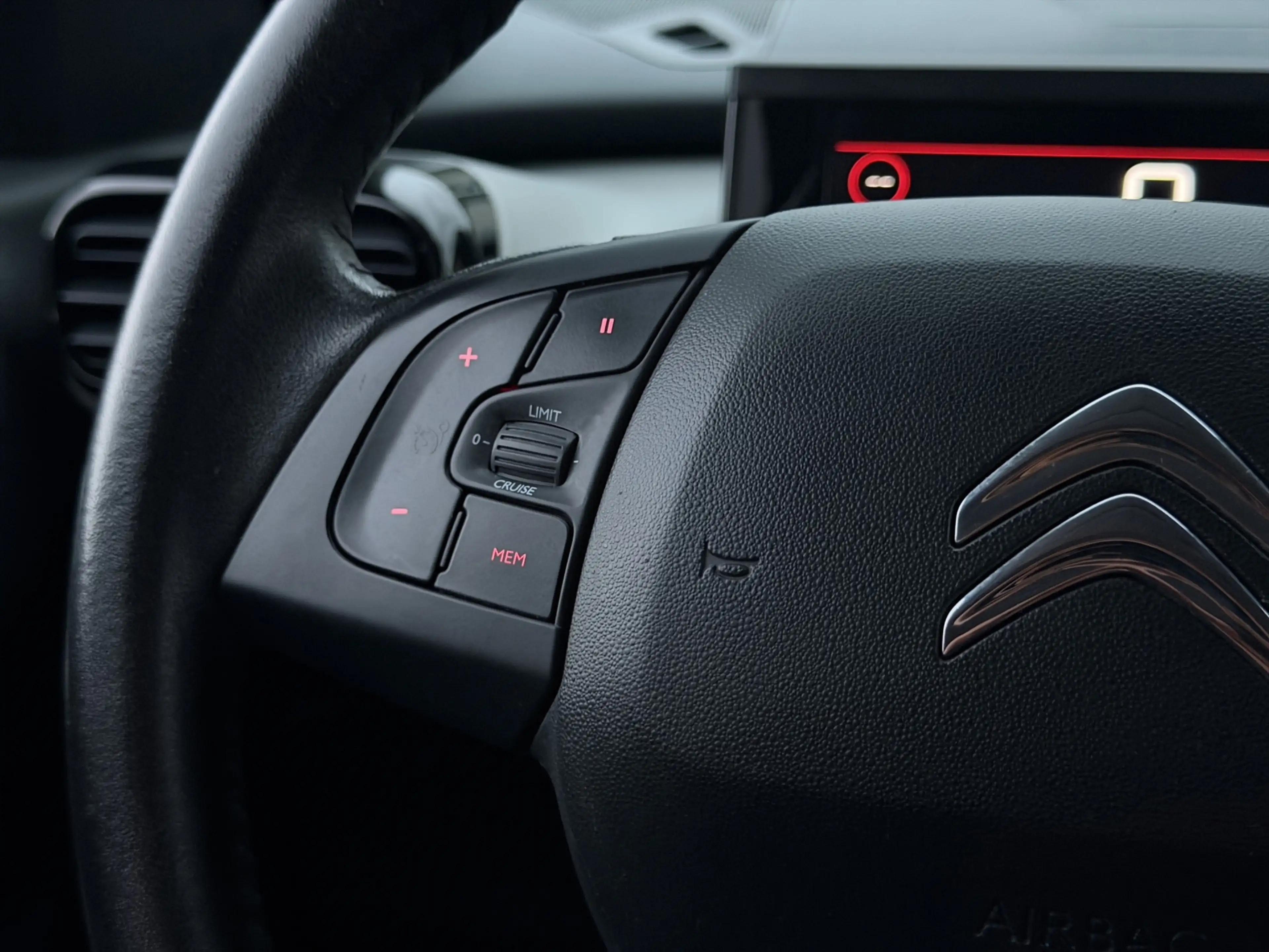 Citroen C4 Cactus 1.2 PureTech Business Clima|Cruise|NAP — photo 10
