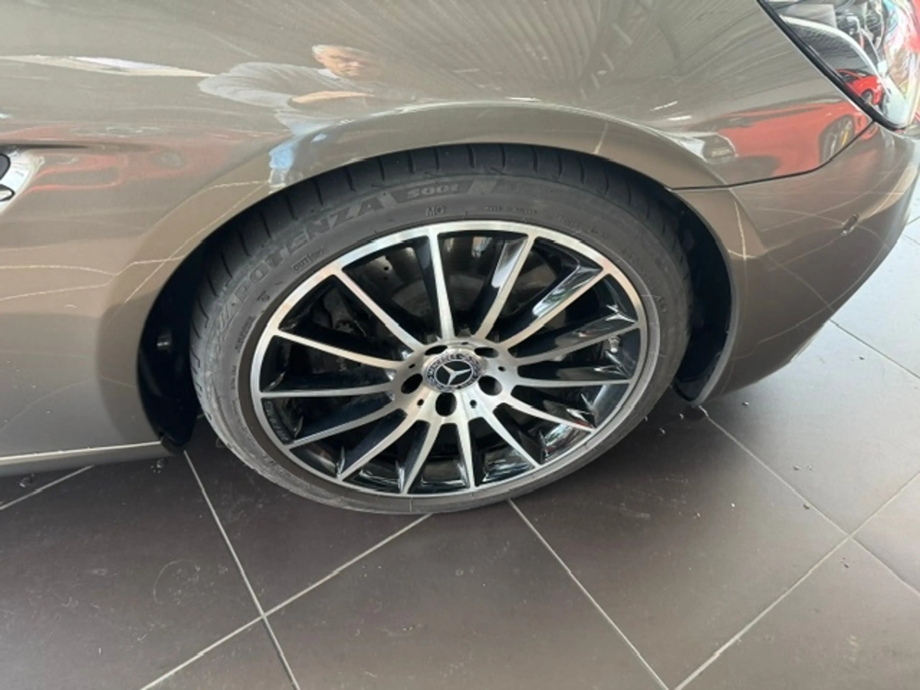 Mercedes-Benz SLC 300 AMG Line AIRSCARF KLIMA LED NAVI SHZ — photo 12