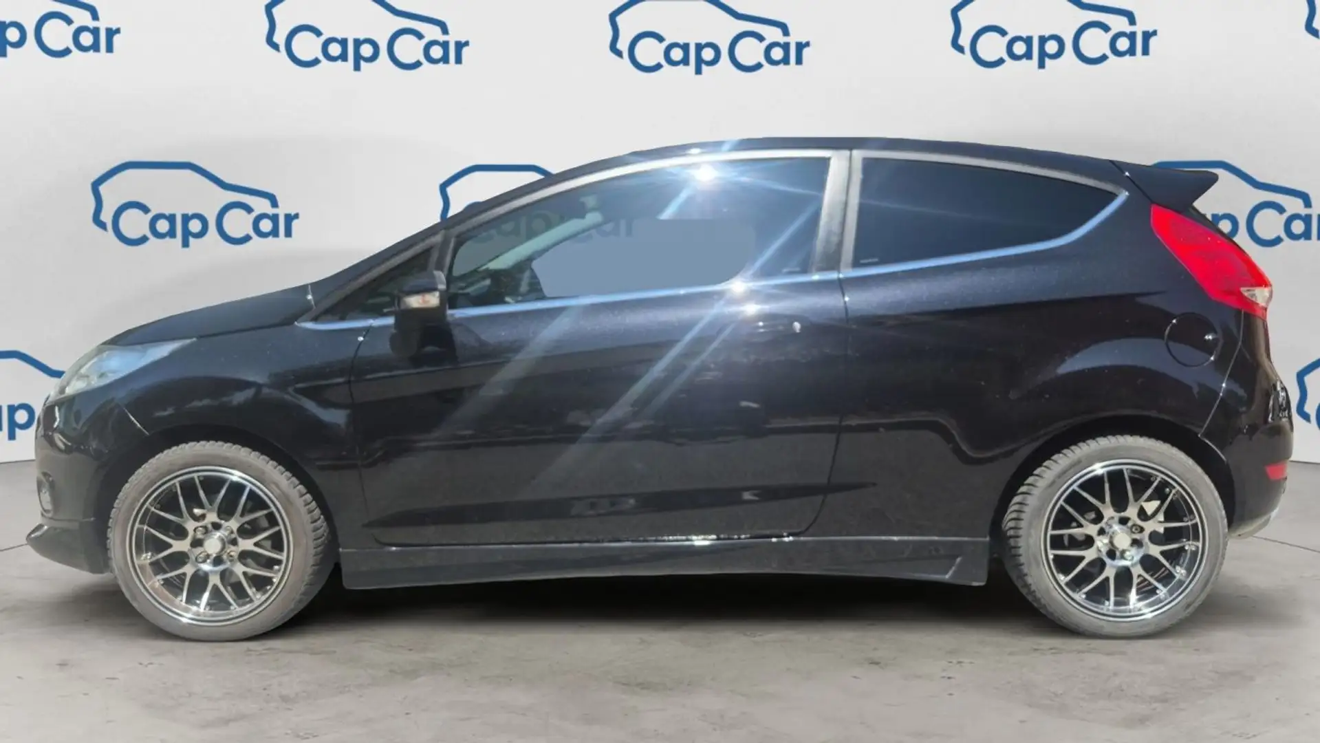 Ford Fiesta 1.4 TDCi 68 Titanium Noir - 2