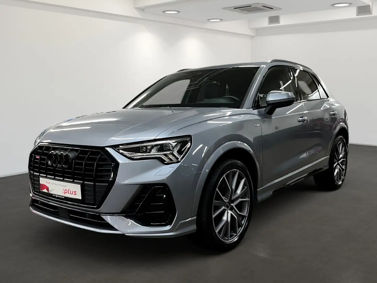 Audi Q3 40 TDI quattro s-line Edition AHK PANO B&O Argent - 2