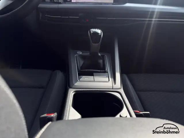 Volkswagen Golf view 19