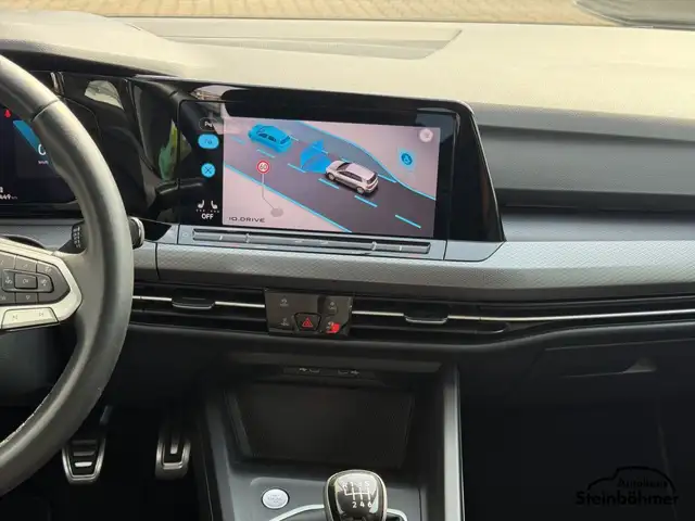 Volkswagen Golf view 22