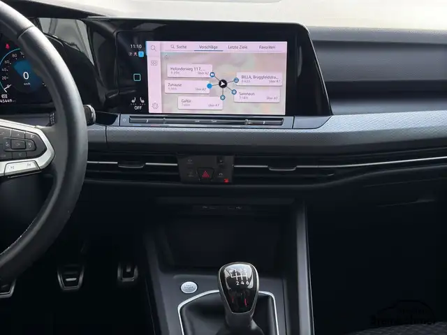 Volkswagen Golf view 20