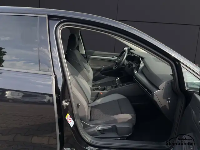 Volkswagen Golf view 12