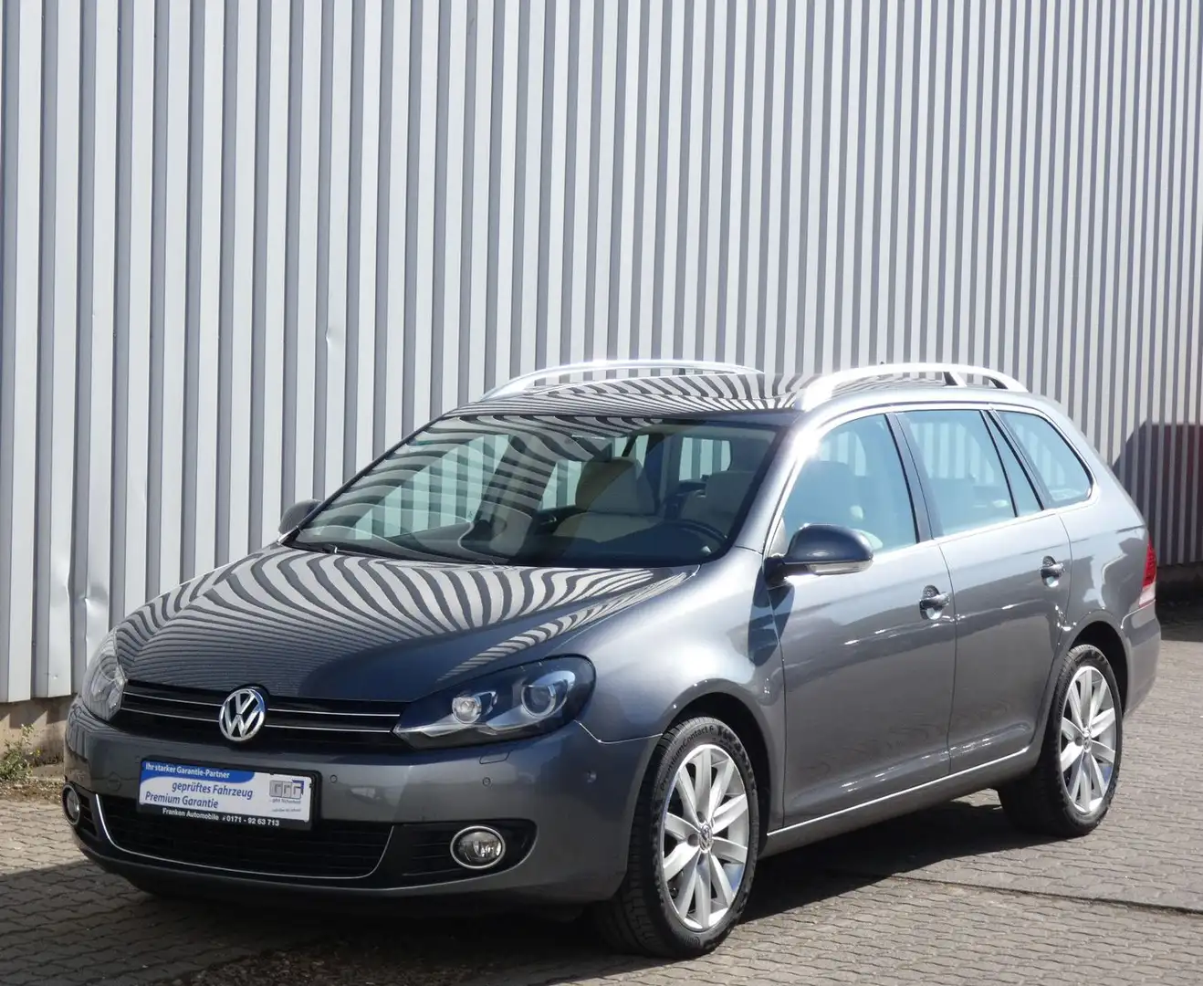 Volkswagen Golf VI Variant Highline-DSG-1.Hand-Xenon-Navi Grau - 1