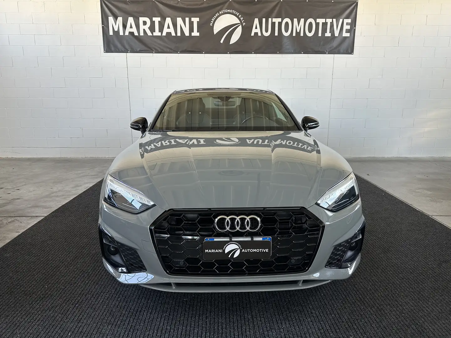 Audi A5 Coupe 40 2.0 tdi S line 190cv s-tronic Gris - 1