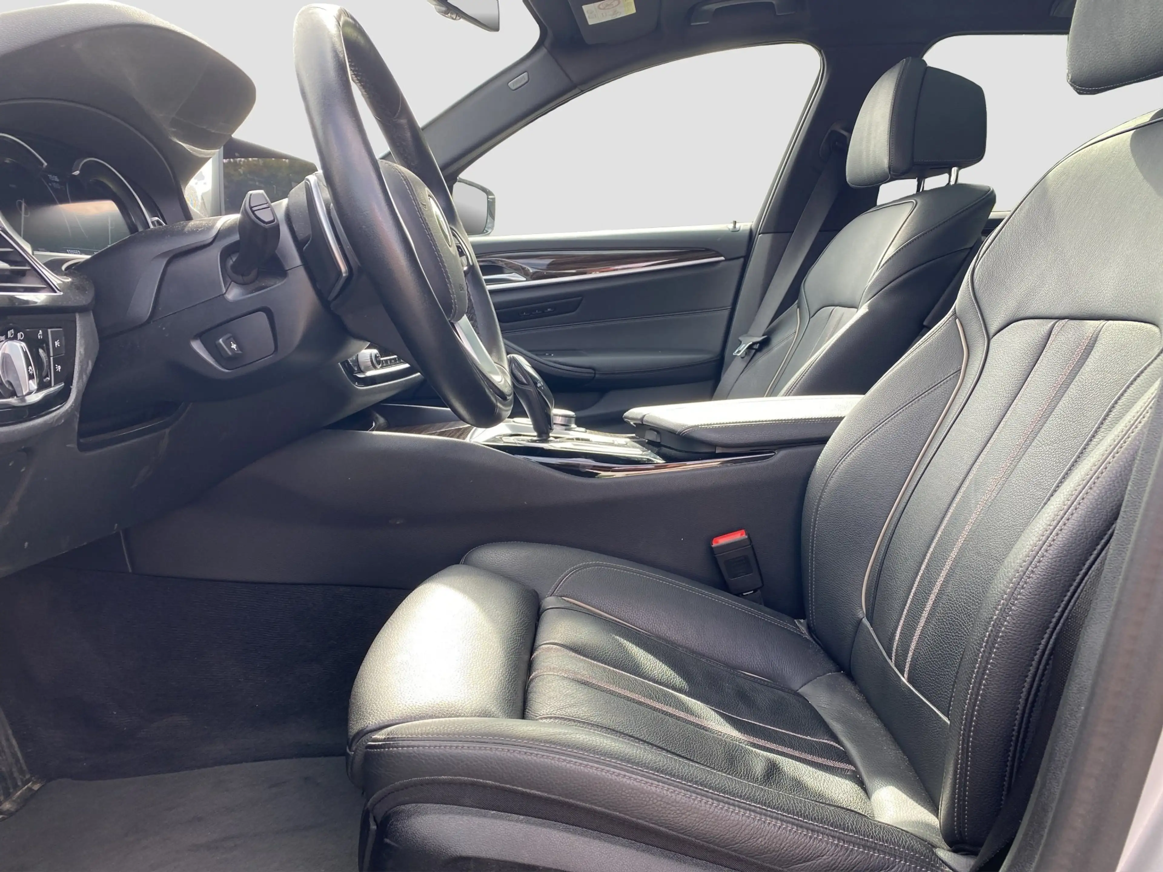 BMW 520 d Touring +nur an Händler/Export+ — photo 10