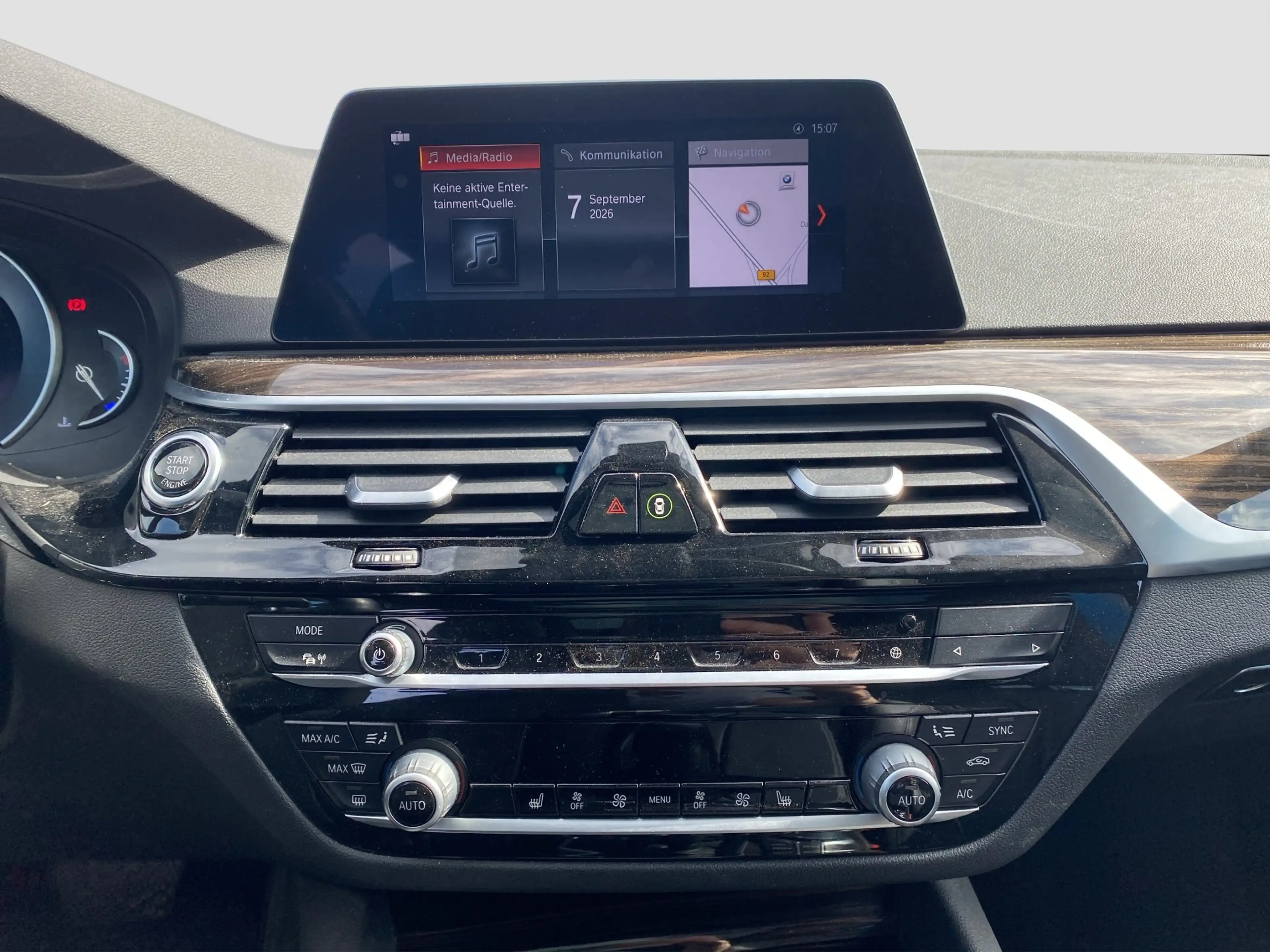BMW 520 d Touring +nur an Händler/Export+ — photo 13