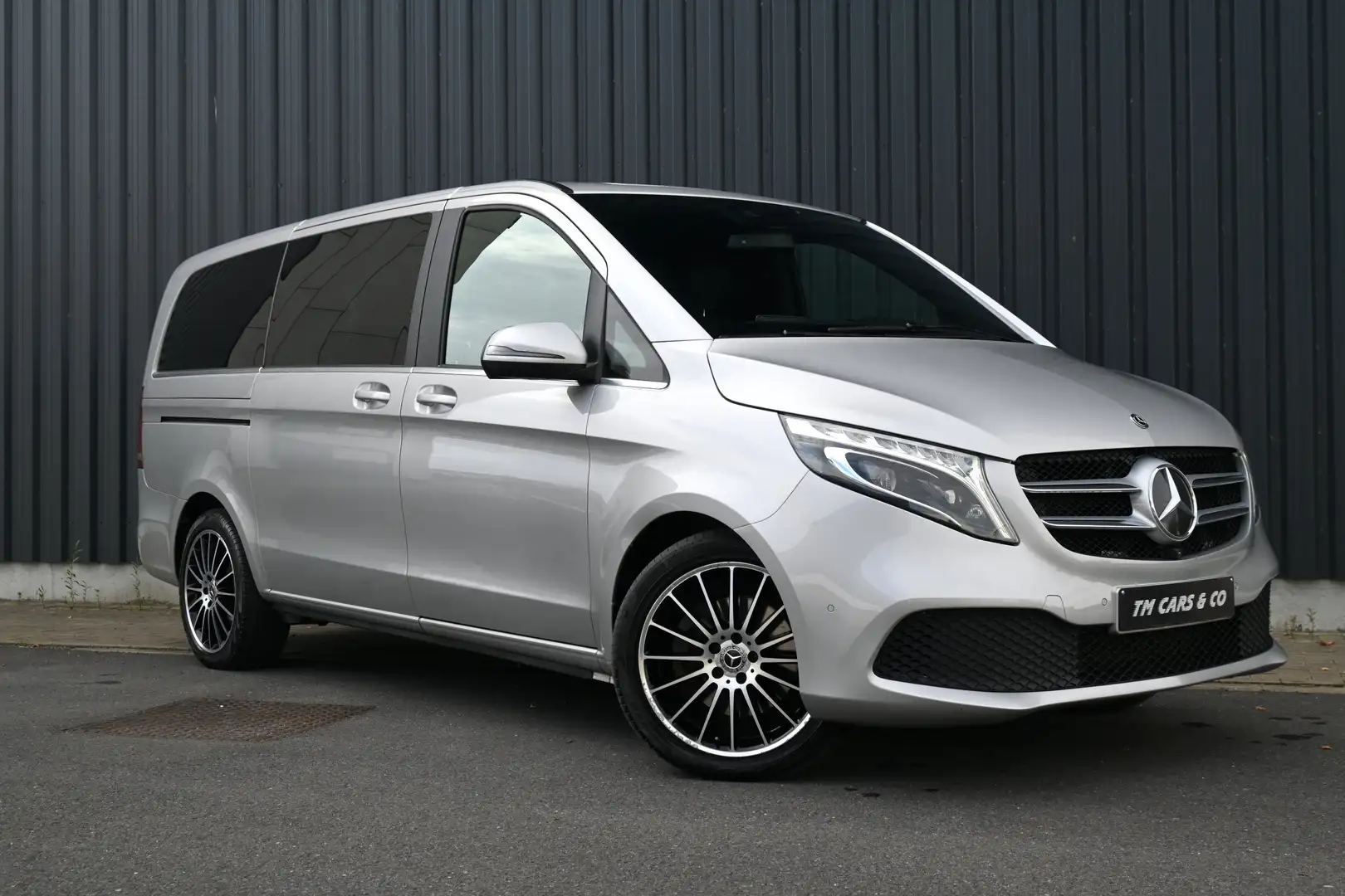 Mercedes-Benz V 300 240PK / LED, Leder, 360Cam, 2x schuifd, BTW Argent - 1