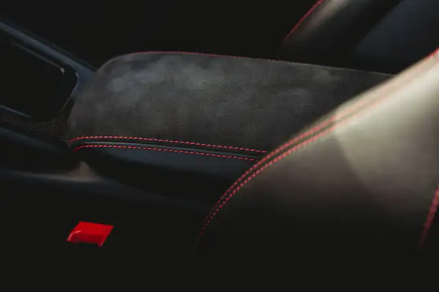 Porsche 911 view 15