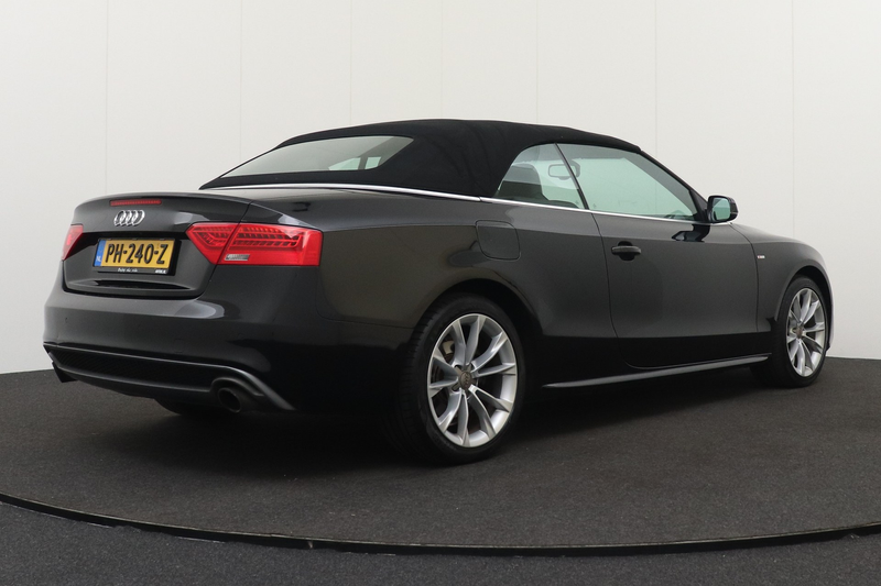 Audi A5 Cabriolet 2.0 211 PK Aut. TFSI Quattro S-Line Lede — photo 4