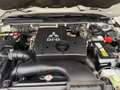 Mitsubishi Pajero 3,2 DI-D Intense AT Weiß - thumbnail 9