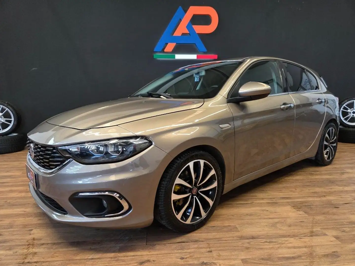 Fiat Tipo 1.4 T-Jet 120CV GPL 5 porte Lounge - 1