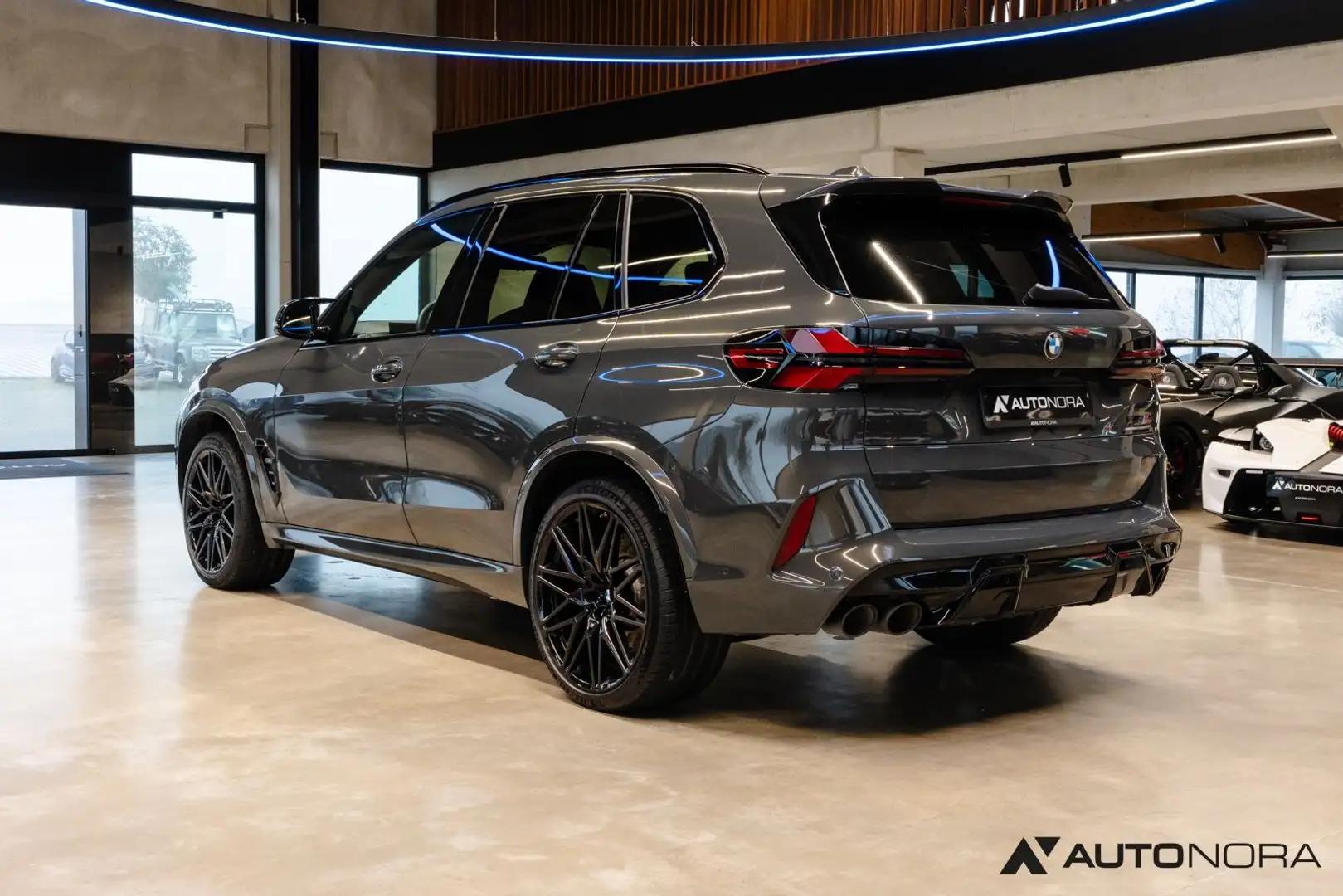 BMW X5 M Competition Grau - 2