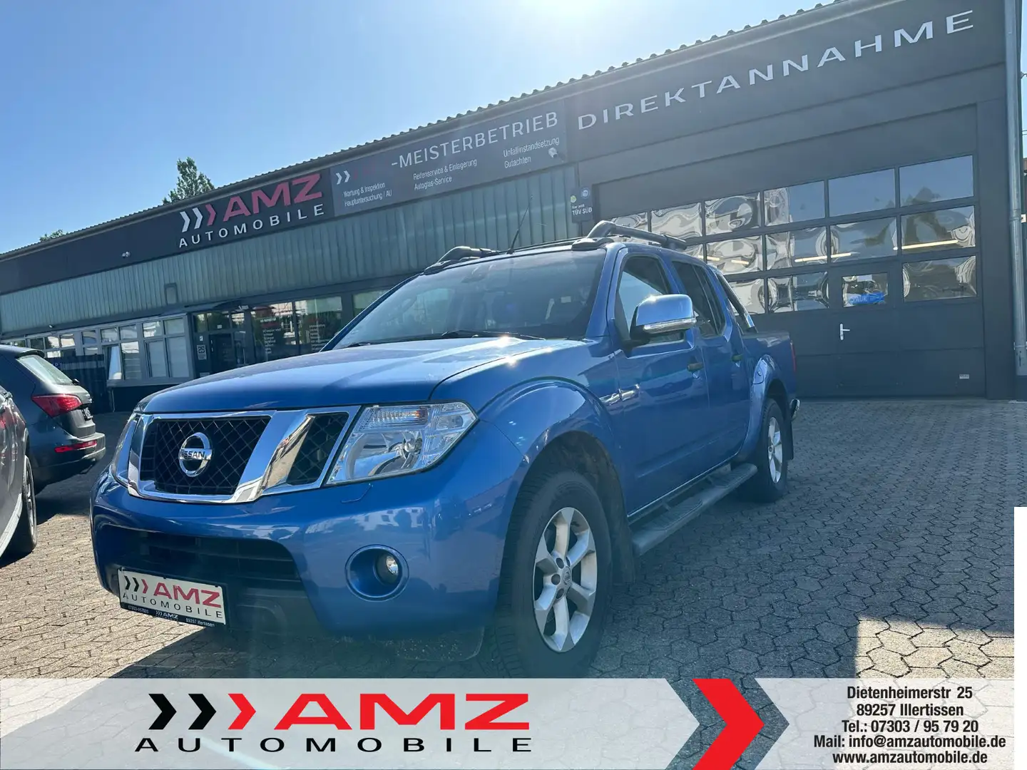 Nissan Navara Pick-up 2.5 Double Cab LE 4X4 Kamera Bleu - 1