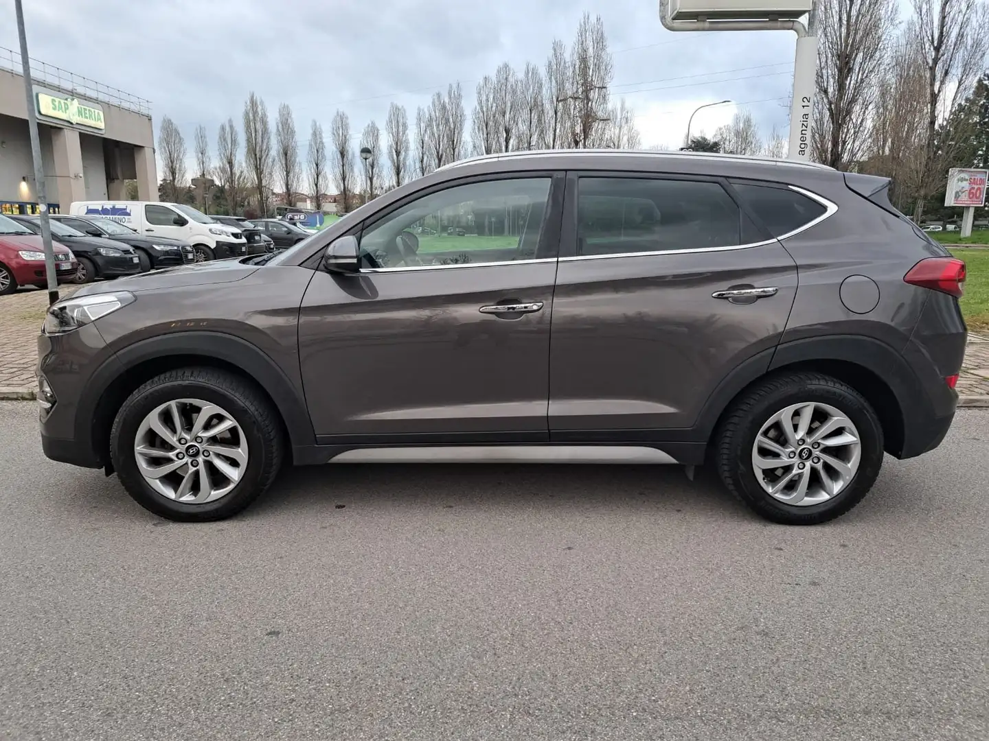 Hyundai TUCSON 4WD 1.6 T gdi Xpossible 177 CV kw Bronce - 2