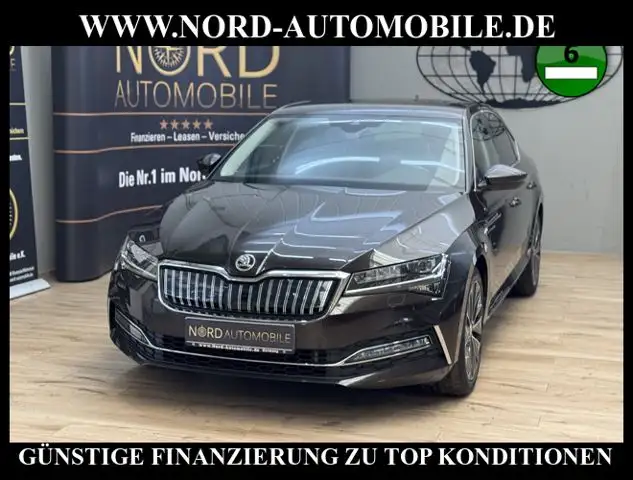 Skoda Superb Lim. 1.4 TSI iV L&K DSG Matrix/AHK/StHZ/ Laurin&Kl