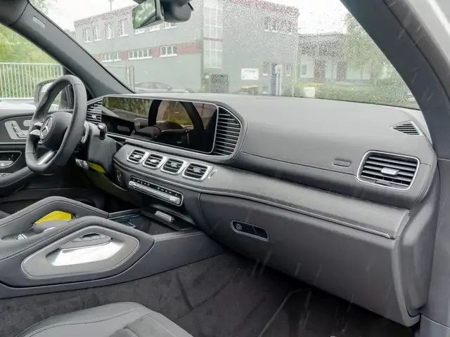 Mercedes-Benz Gle view 8