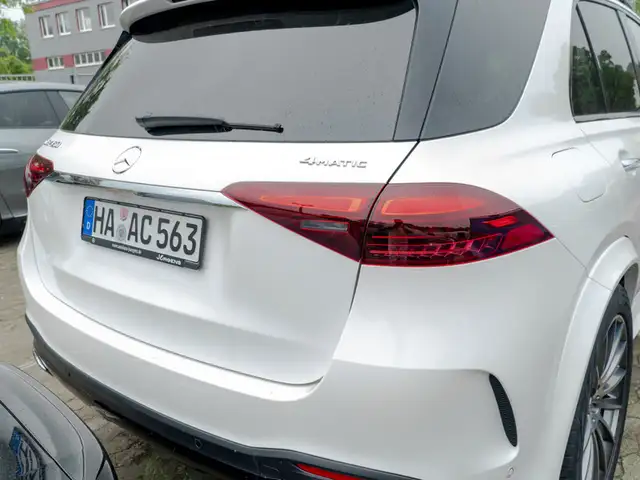 Mercedes-Benz Gle view 6