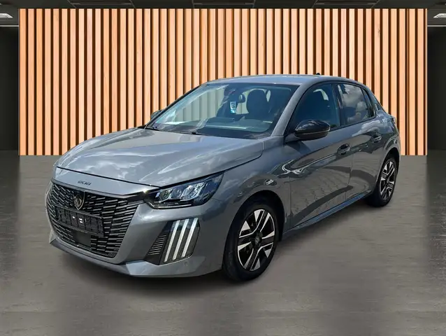 Peugeot 208 view 2