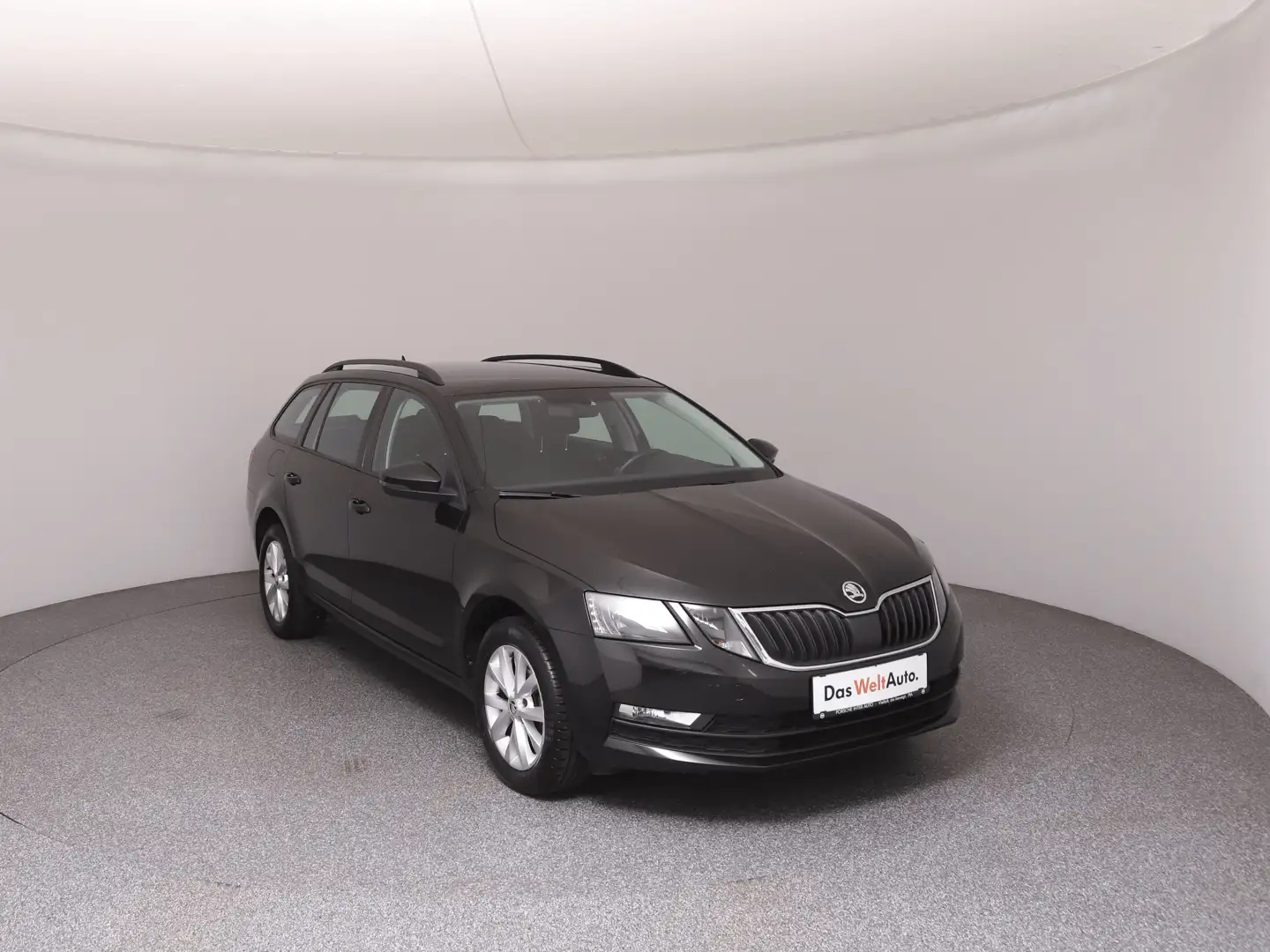 Skoda Octavia 4x4 Ambition TDI Schwarz - 2