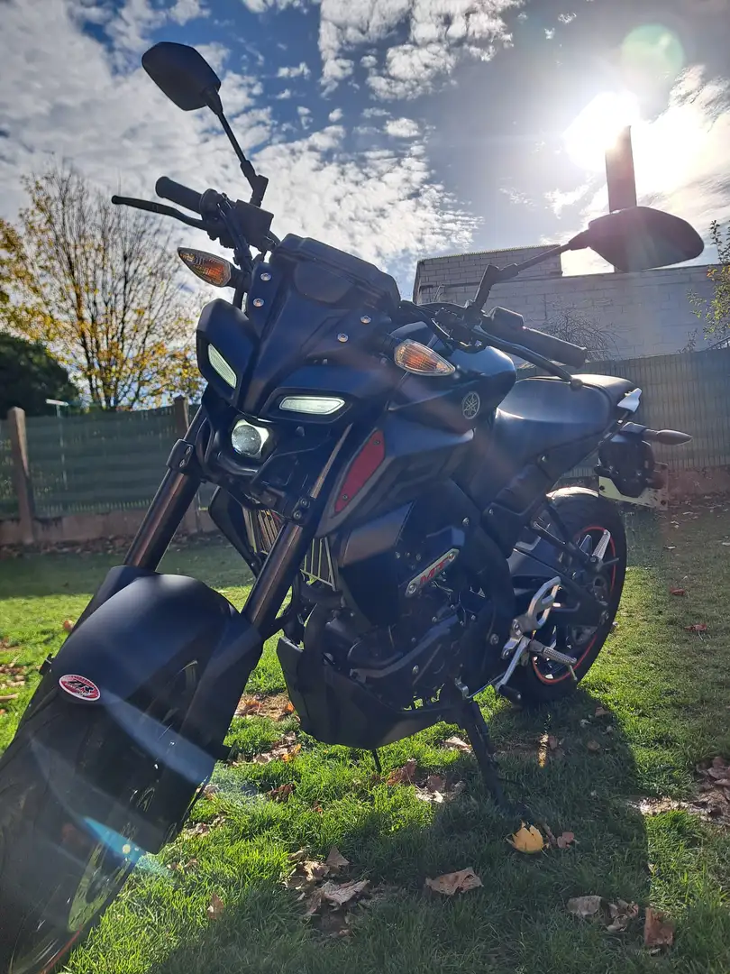 Yamaha MT-125 Noir - 1