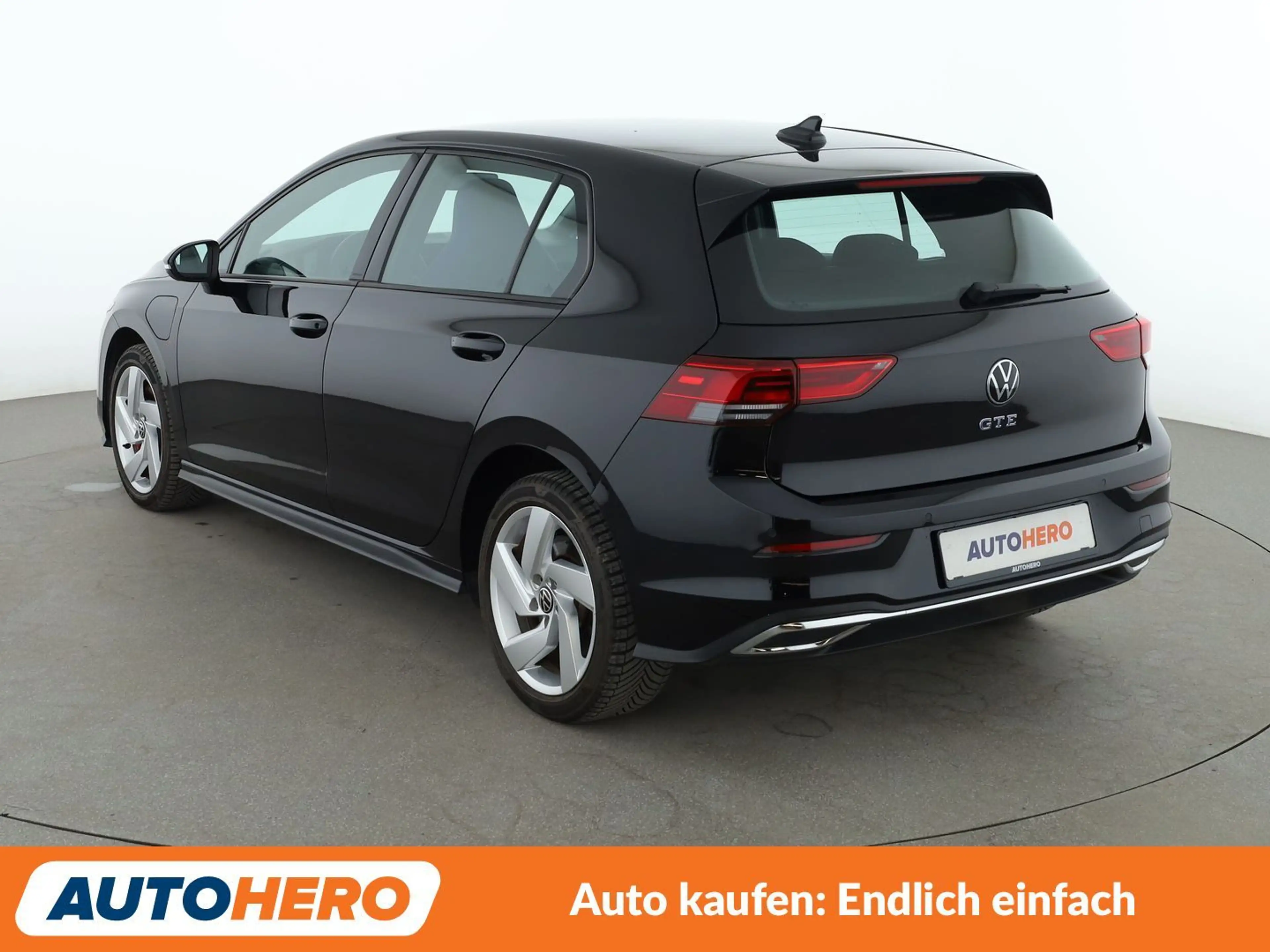Volkswagen Golf GTE 1.4 GTE Aut.*NAVI*LED*ACC*SPUR*PDC*KLIMA* — photo 4