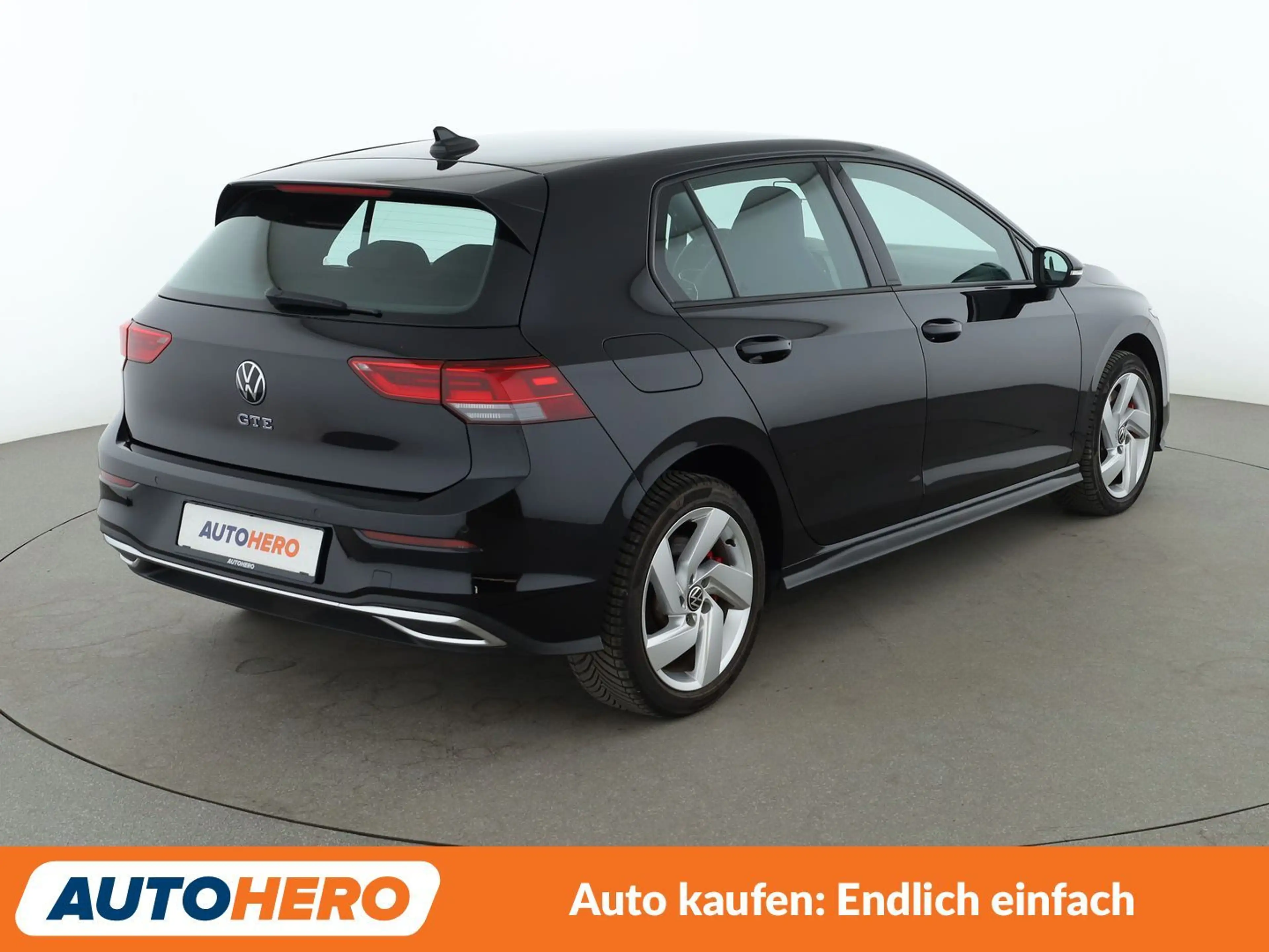 Volkswagen Golf GTE 1.4 GTE Aut.*NAVI*LED*ACC*SPUR*PDC*KLIMA* — photo 6