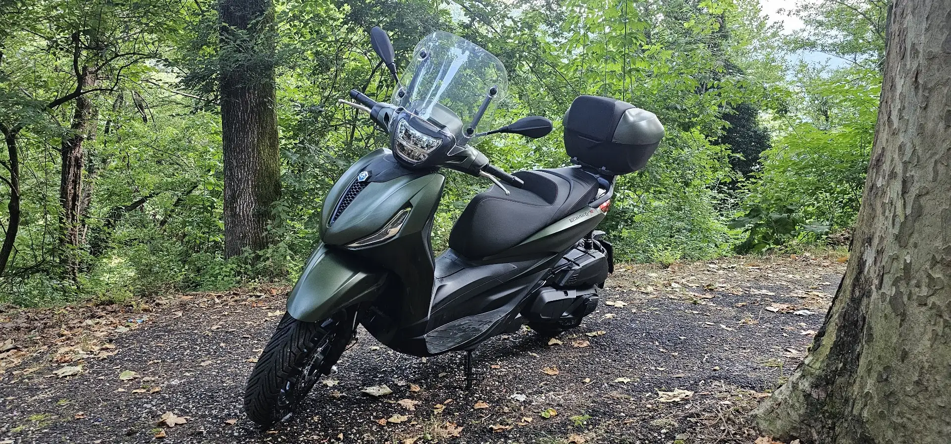 Piaggio Beverly 400 Verde - 1