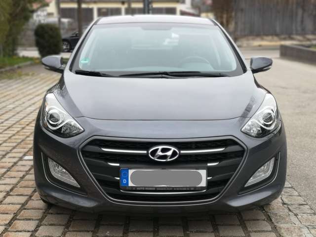 Hyundai i30 1.6 CRDi Navi/Kamera/Klima/Bluetooth