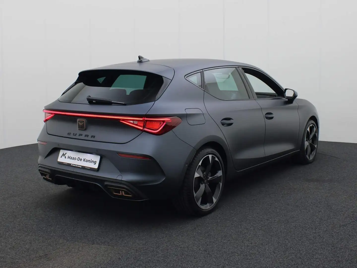 CUPRA Leon 1.4e-Hybrid 150kW/204PK DSG · Navigatie · Stoel-& Grijs - 2