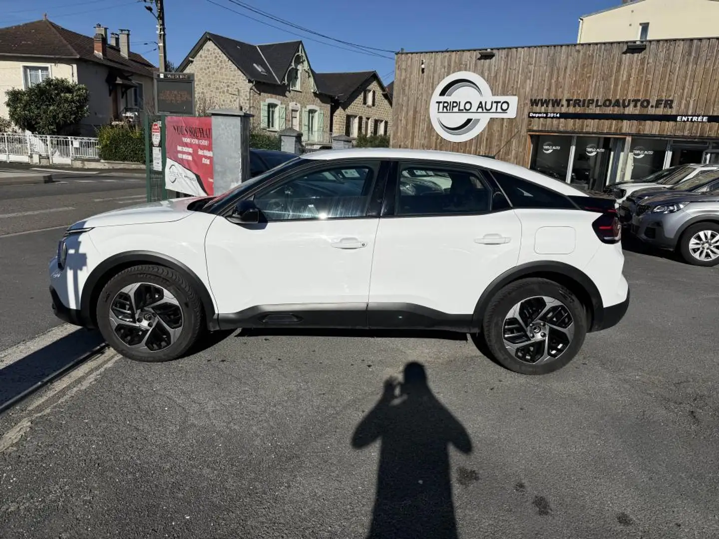 Citroen C4 1.5 BlueHDi - 130 S\u0026S - Bva Feel Pack Gps + clim + Camera AR Weiß - 2