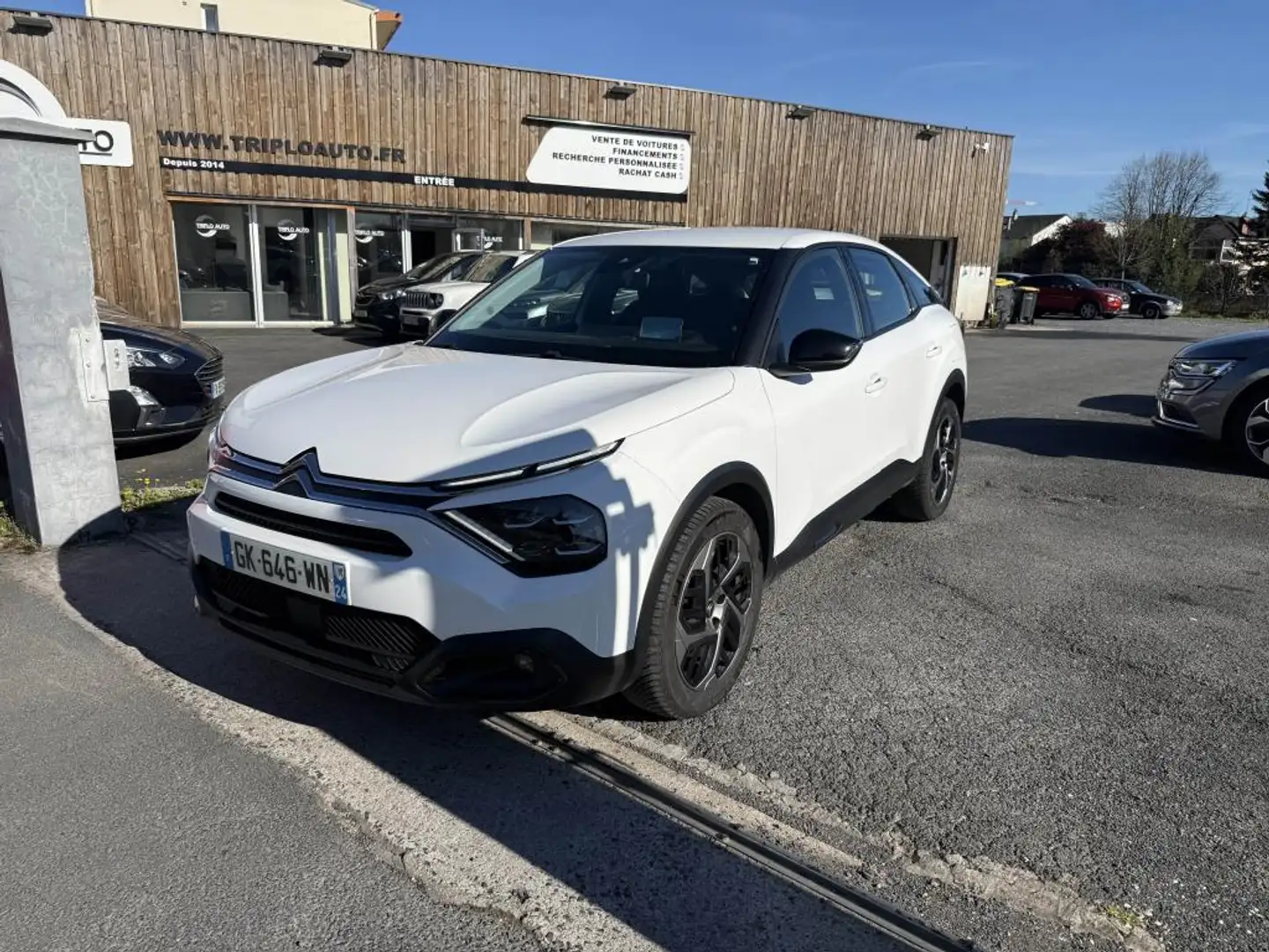 Citroen C4 1.5 BlueHDi - 130 S\u0026S - Bva Feel Pack Gps + clim + Camera AR Weiß - 1